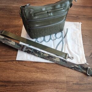 Lug VL Slider Crossbody Purse Olive Green